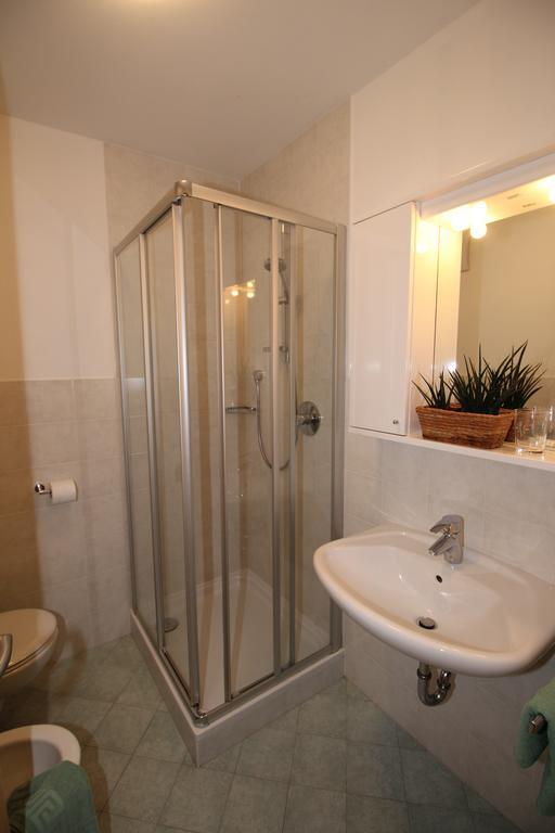 Apartments Im Winkl Brunico Ngoại thất bức ảnh